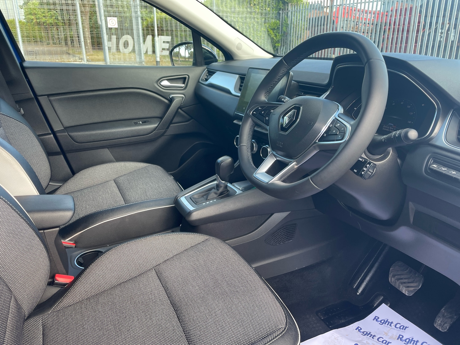 Used Renault Captur 2022 for sale - 77178237: Photo 6