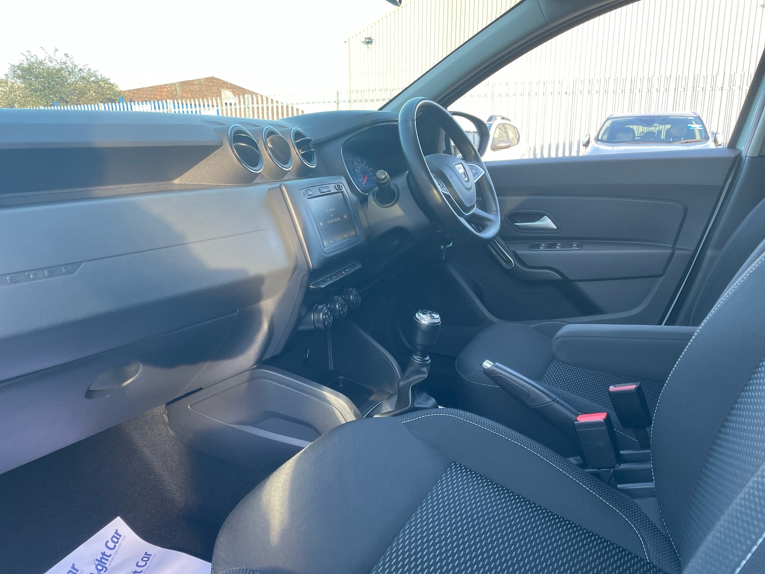 Used Dacia Duster 2021 for sale - 76389927: Photo 2