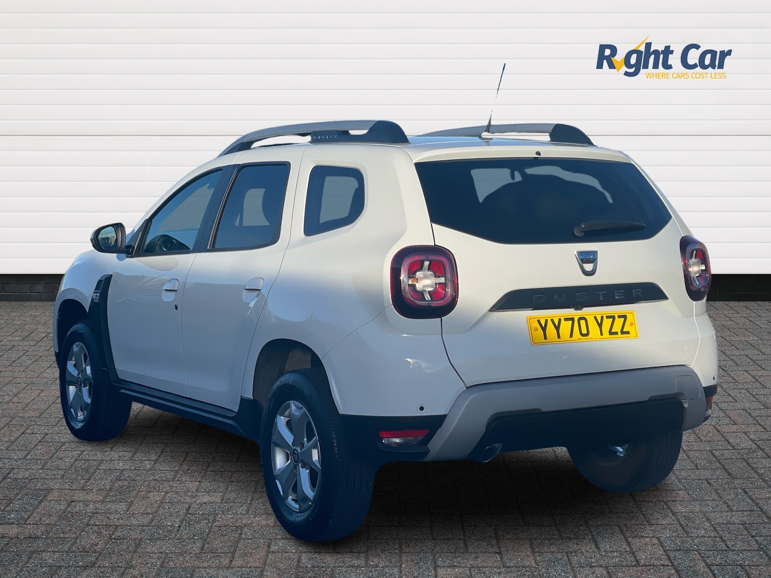 Used Dacia Duster 2021 for sale - 76389927: Photo 3