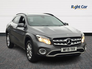 Used Mercedes-Benz GLA 2019 for sale - 77786296: Photo