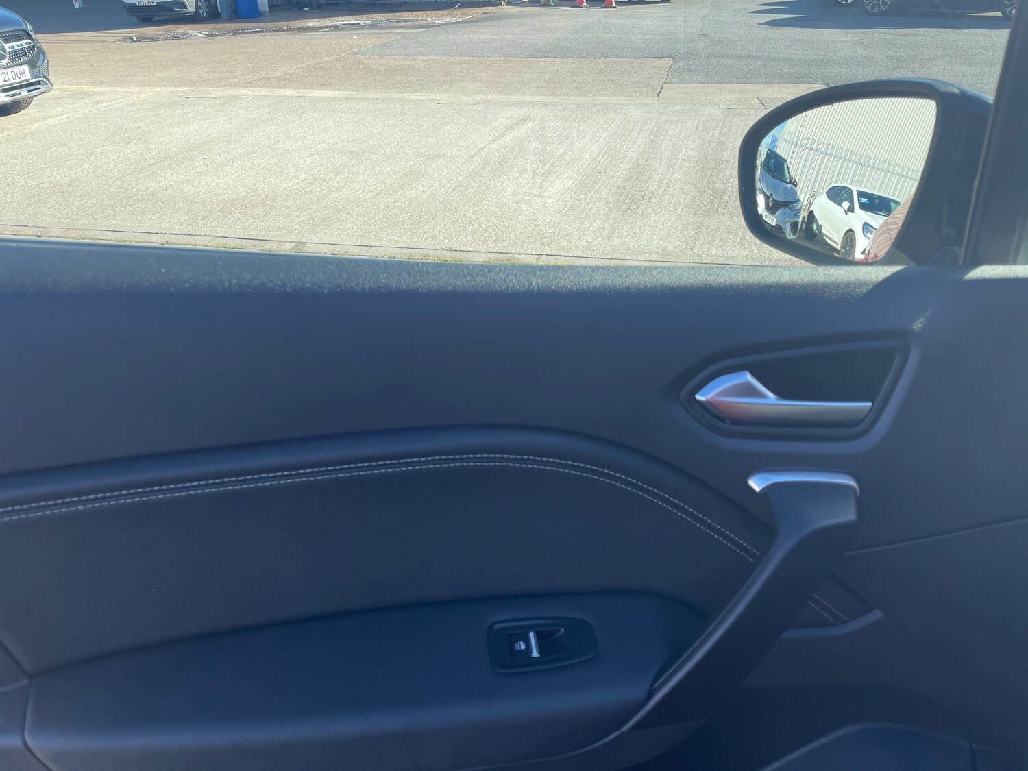 Used Renault Captur 2024 for sale - 76034219: Photo 11