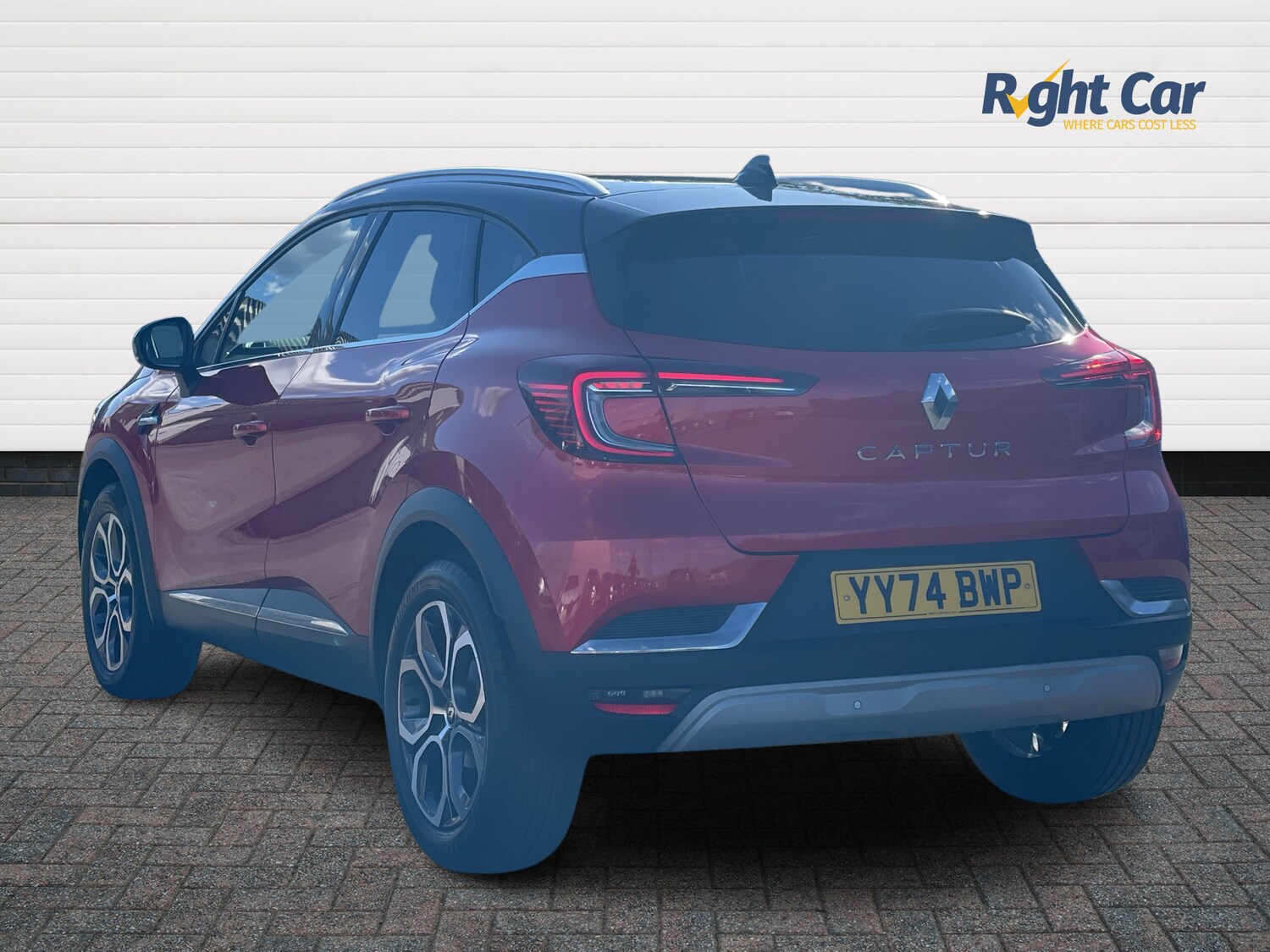 Used Renault Captur 2024 for sale - 76034219: Photo 3