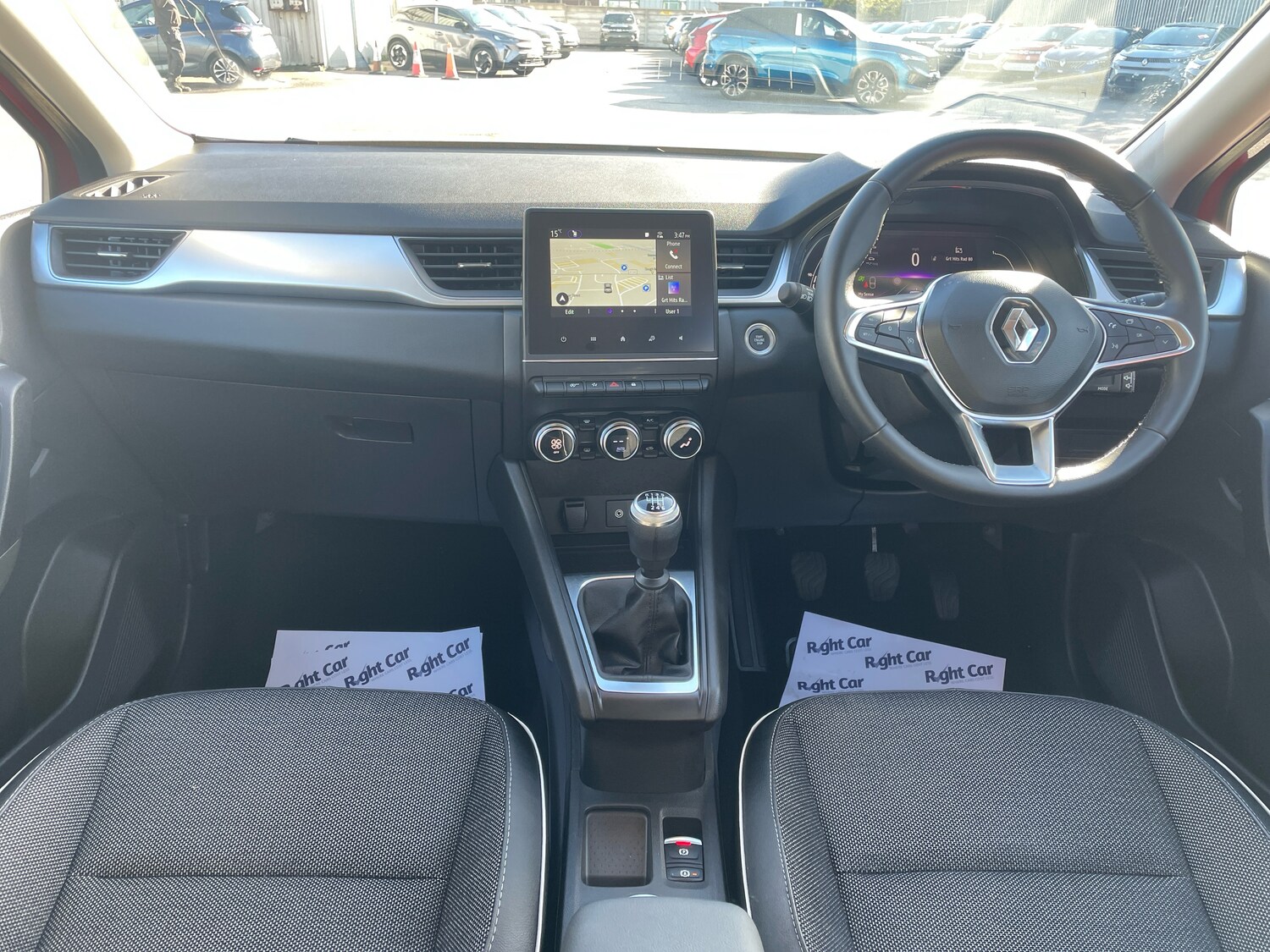 Used Renault Captur 2024 for sale - 76034219: Photo 8