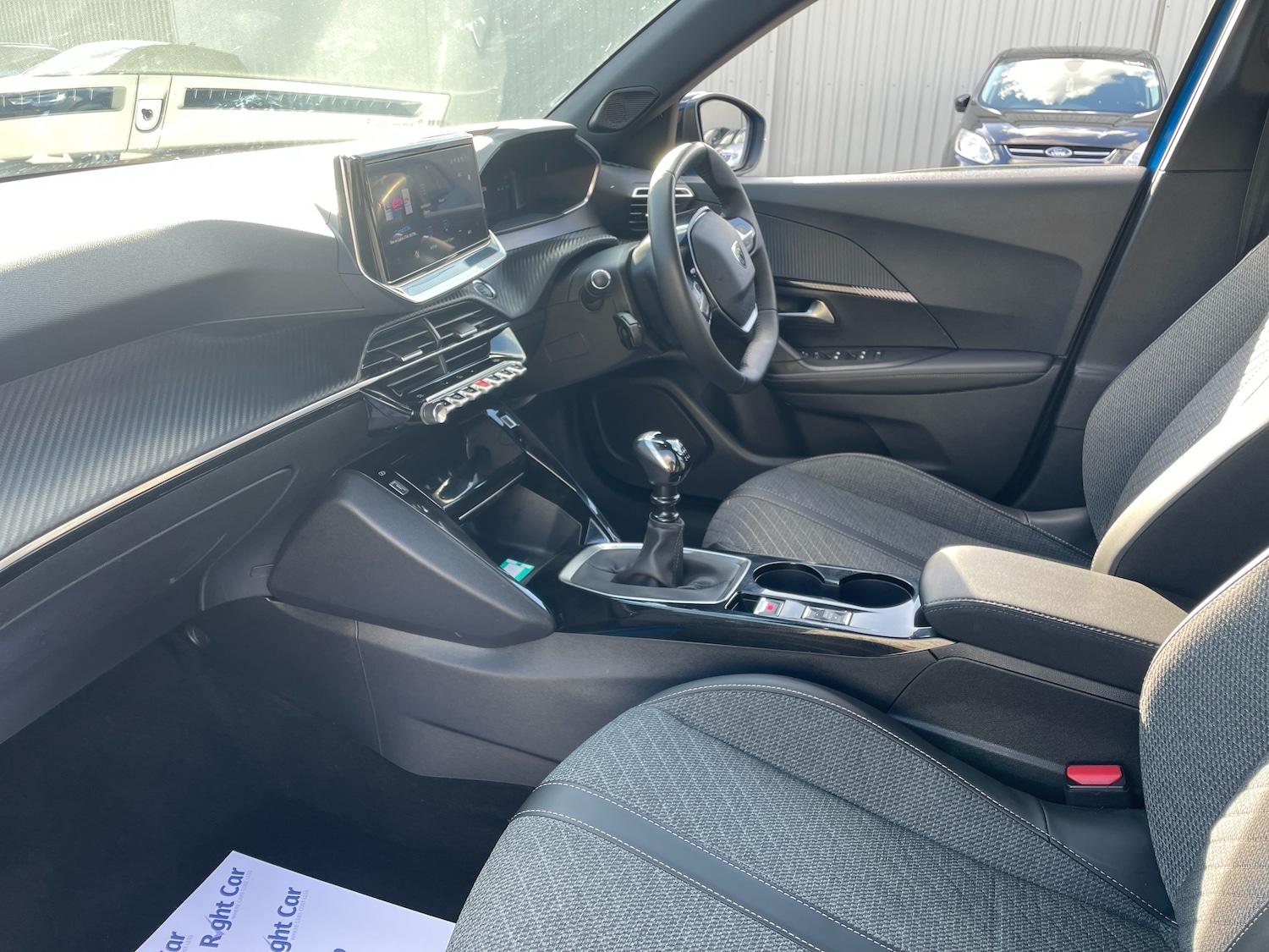 Used Peugeot 2008 2024 for sale - 78036856: Photo 2