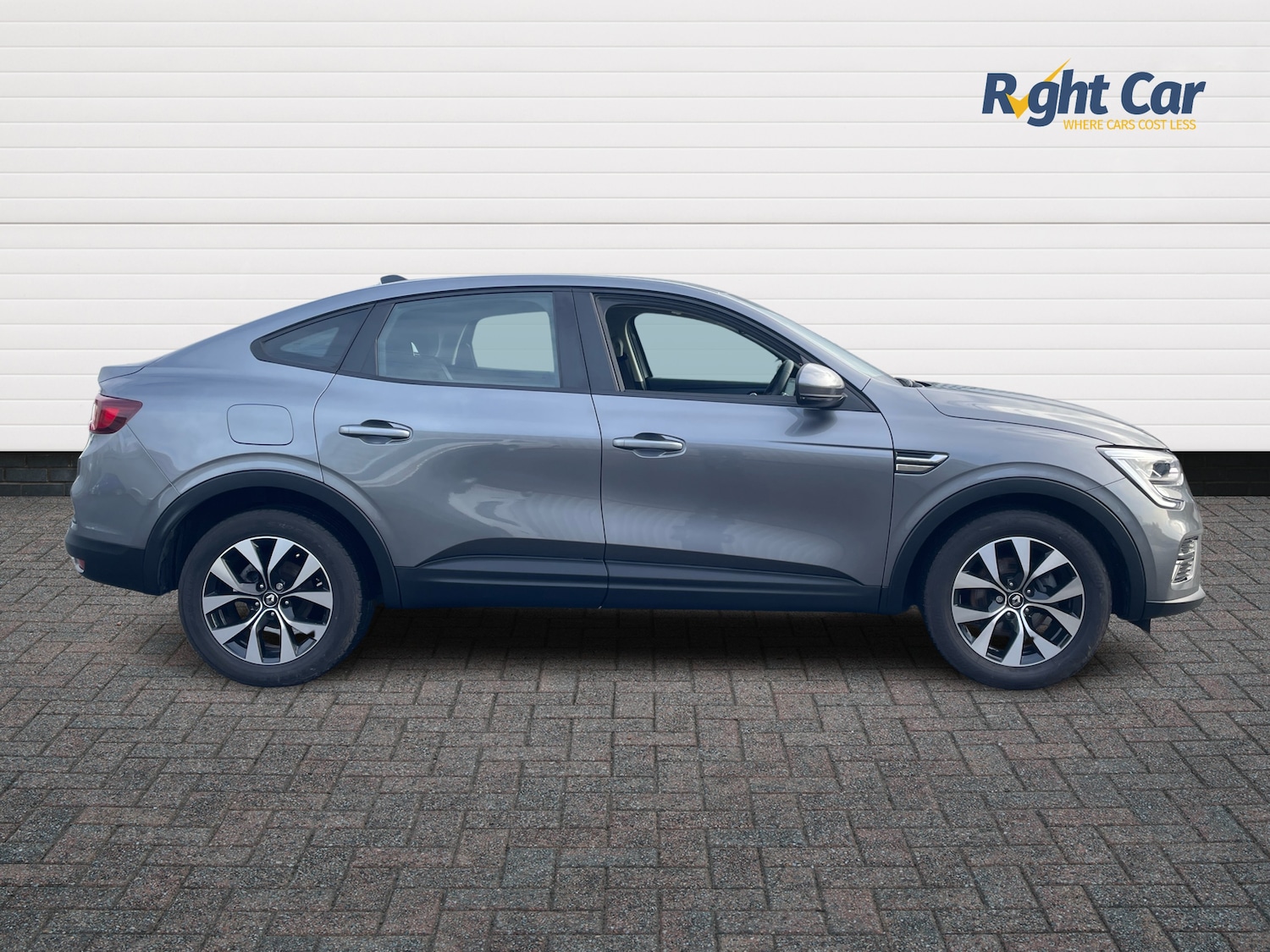 Used Renault Arkana 2023 for sale - 77134034: Photo 4