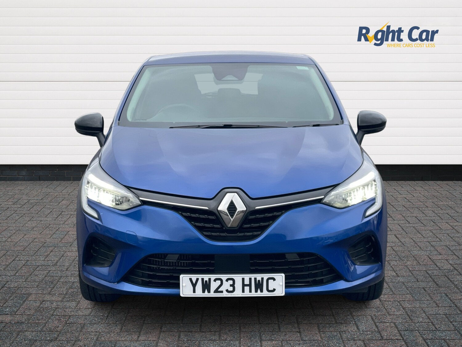 Used Renault Clio 2023 for sale - 77539908: Photo 7