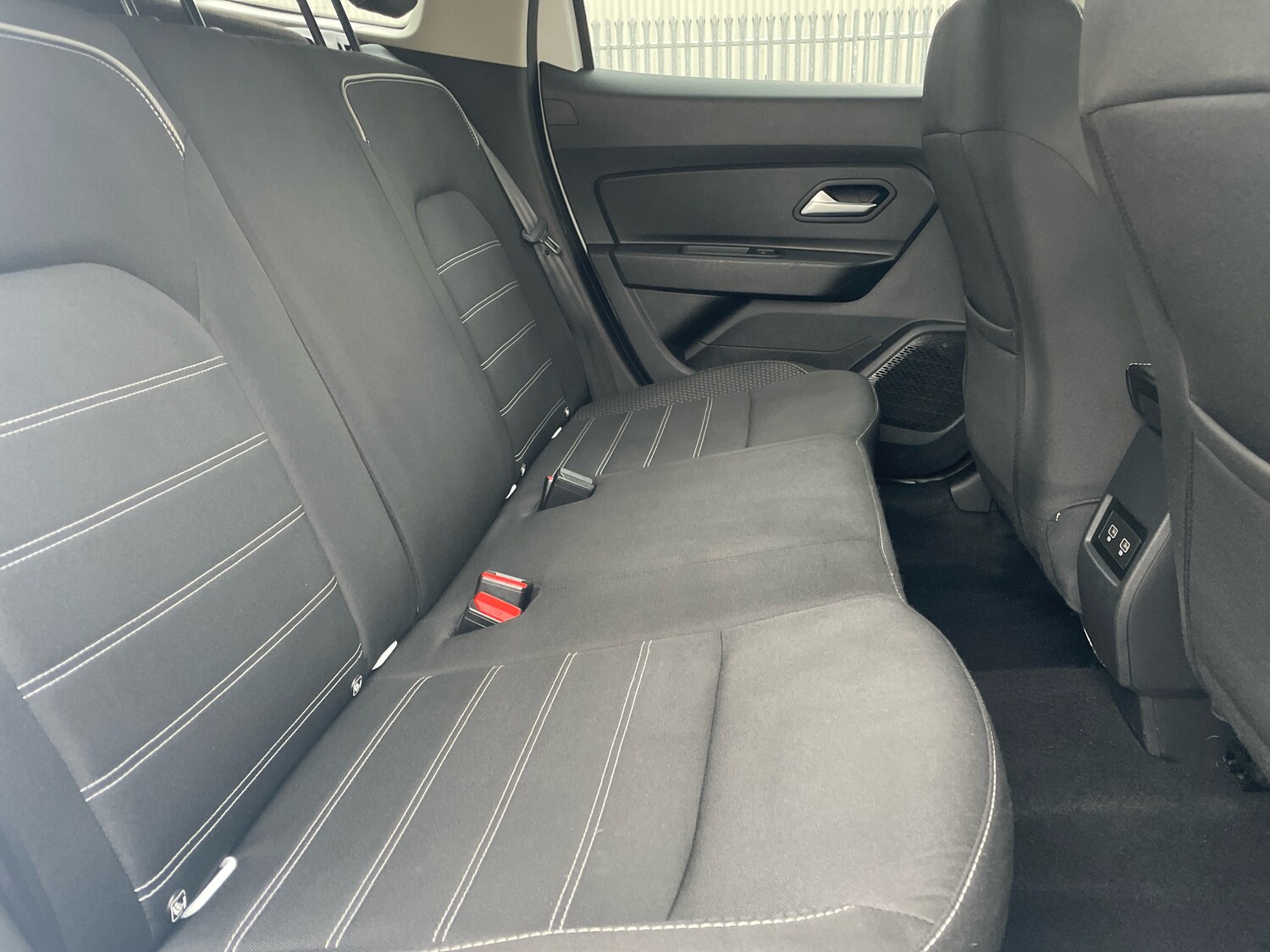 Used Dacia Duster 2022 for sale - 76310025: Photo 10