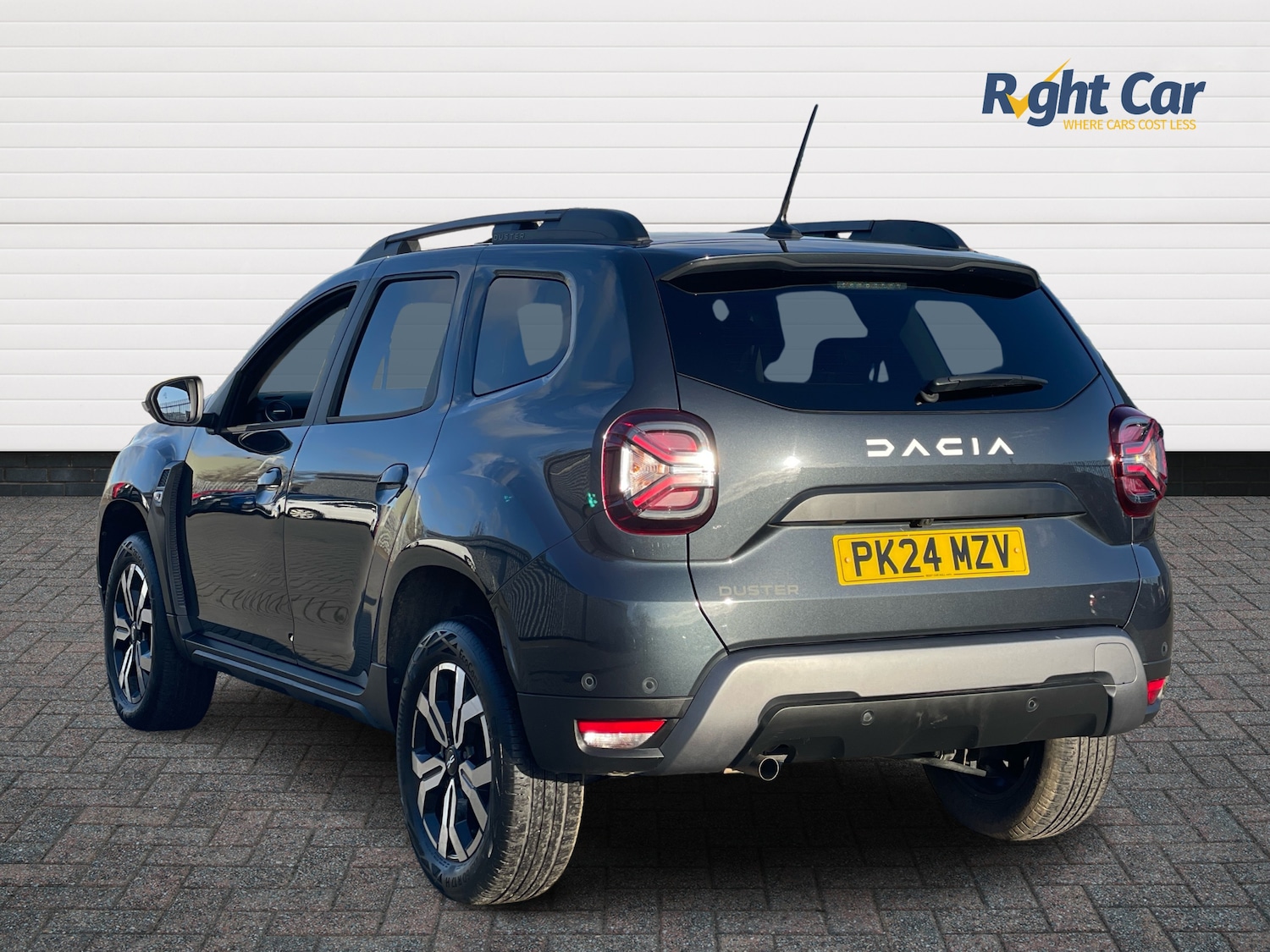 Used Dacia Duster 2024 for sale - 76901548: Photo 3