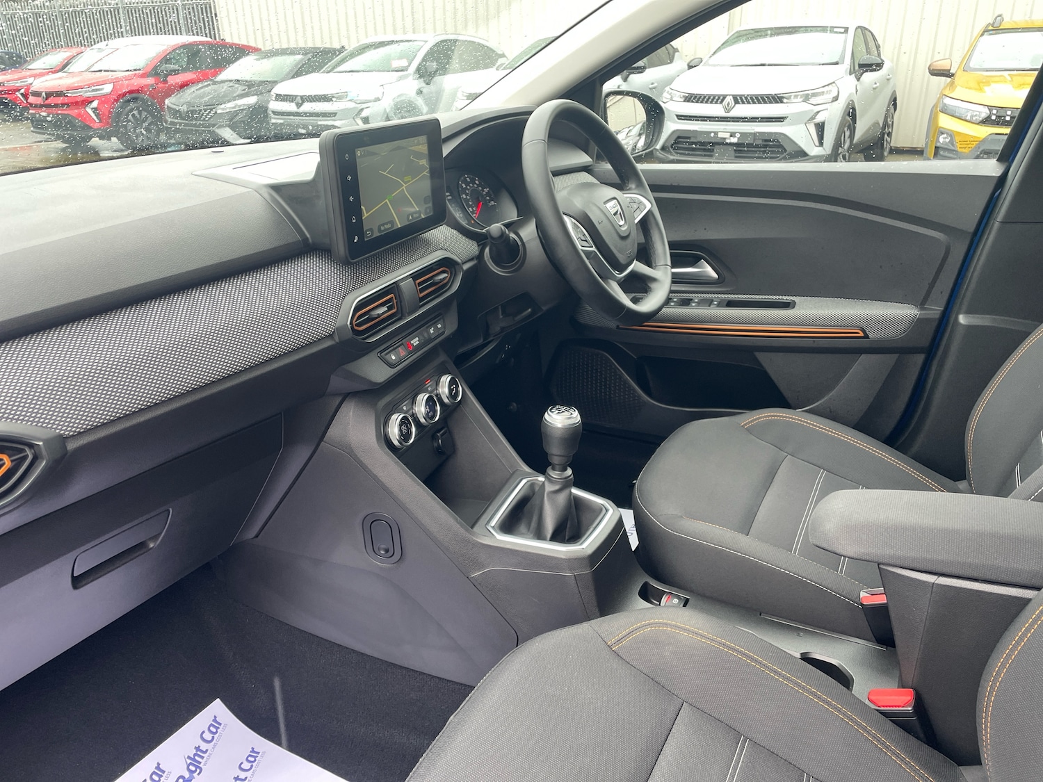 Used Dacia Sandero Stepway 2022 for sale - 77552473: Photo 2
