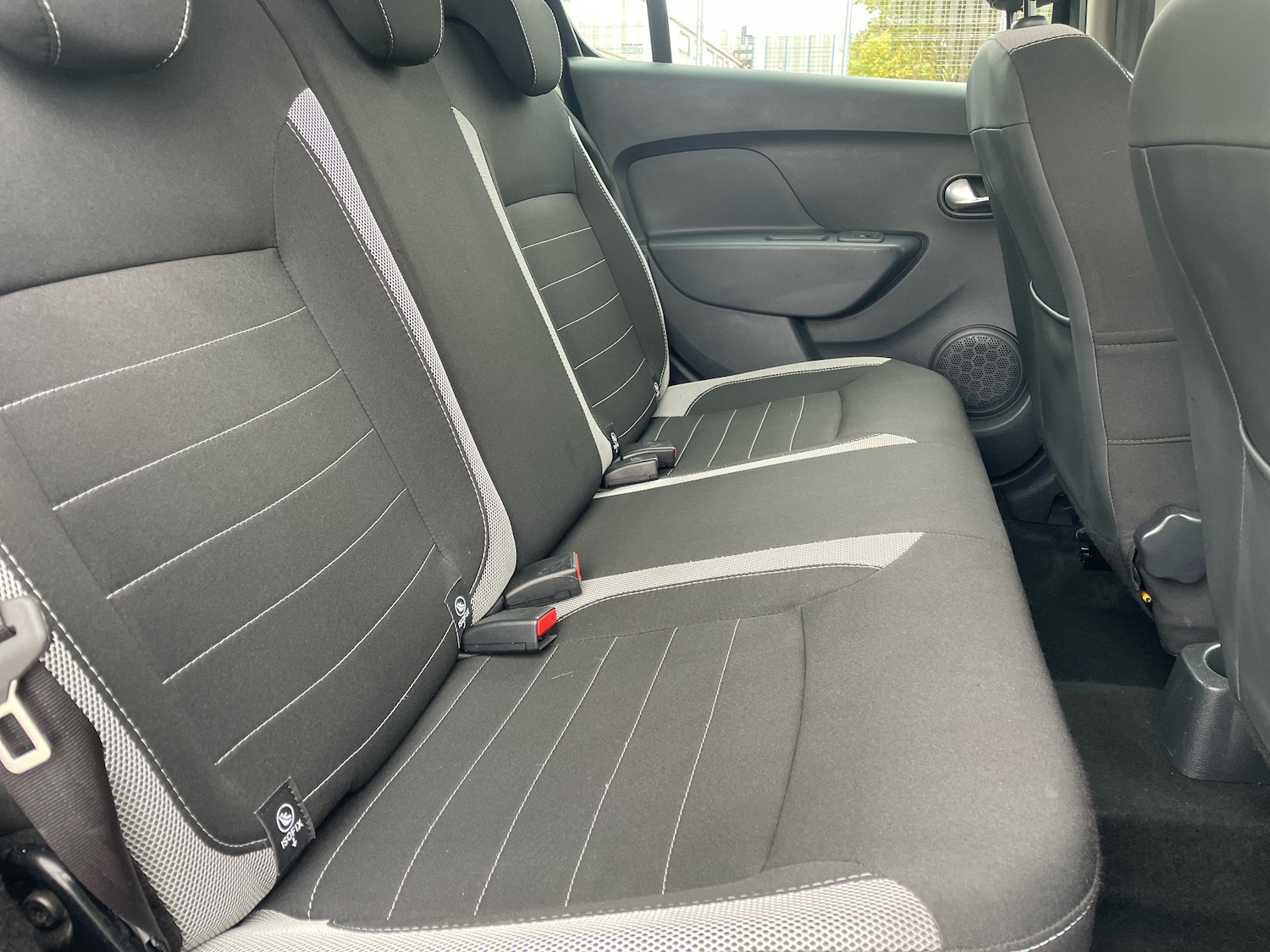 Used Dacia Sandero Stepway 2019 for sale - 77099154: Photo 10