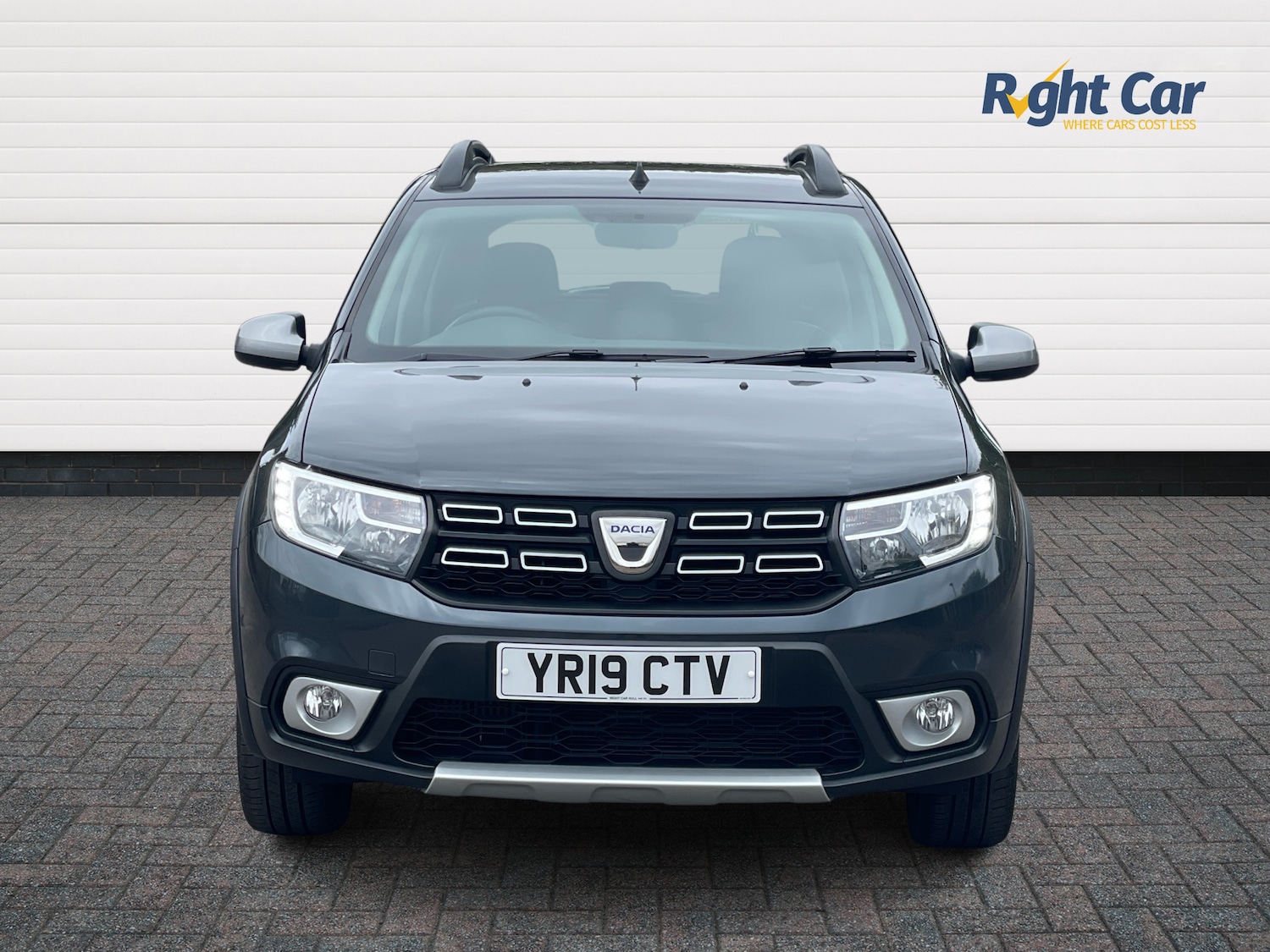 Used Dacia Sandero Stepway 2019 for sale - 77099154: Photo 7