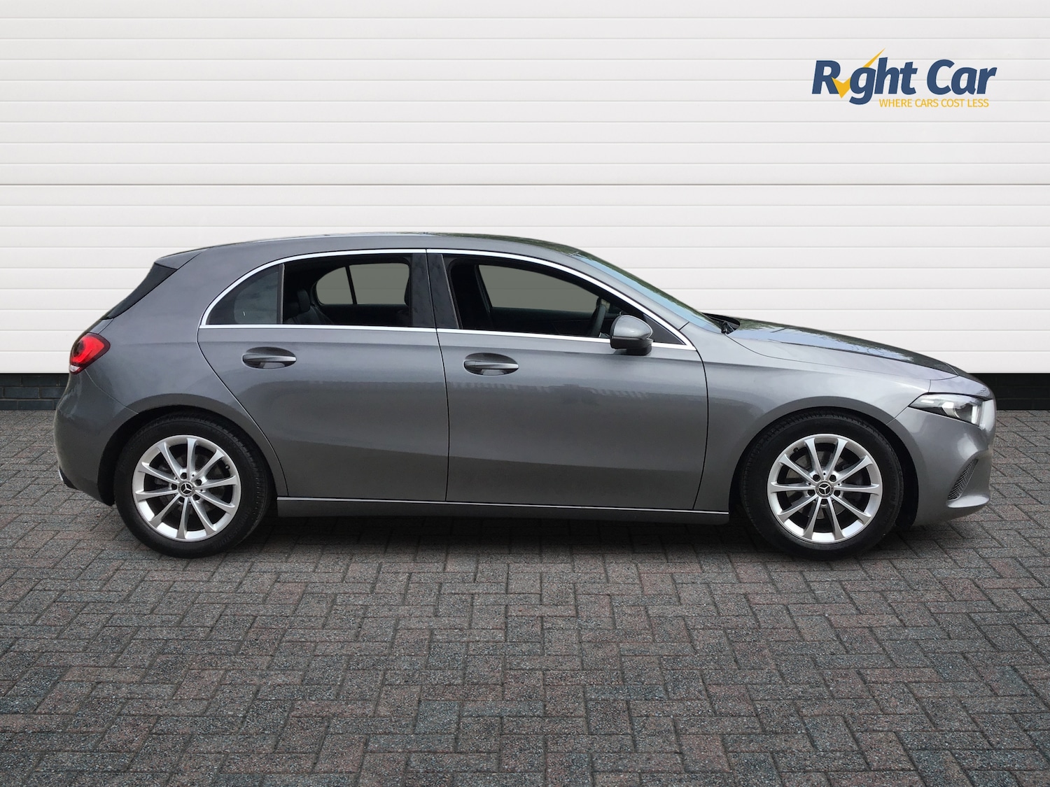 Used Mercedes-Benz A-Class 2019 for sale - 77018393: Photo 4