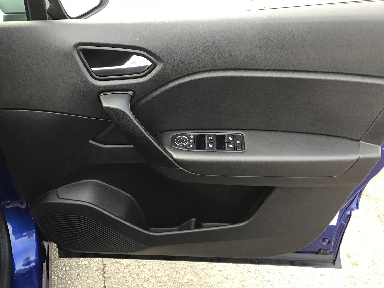 Used Renault Captur 2020 for sale - 76717508: Photo 11