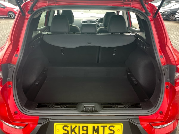 Used Renault Kadjar 2019 for sale - 76140727: Photo 9