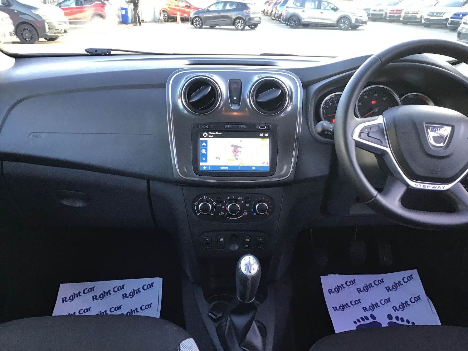 Used Dacia Sandero Stepway 2019 for sale - 77726215: Photo 8