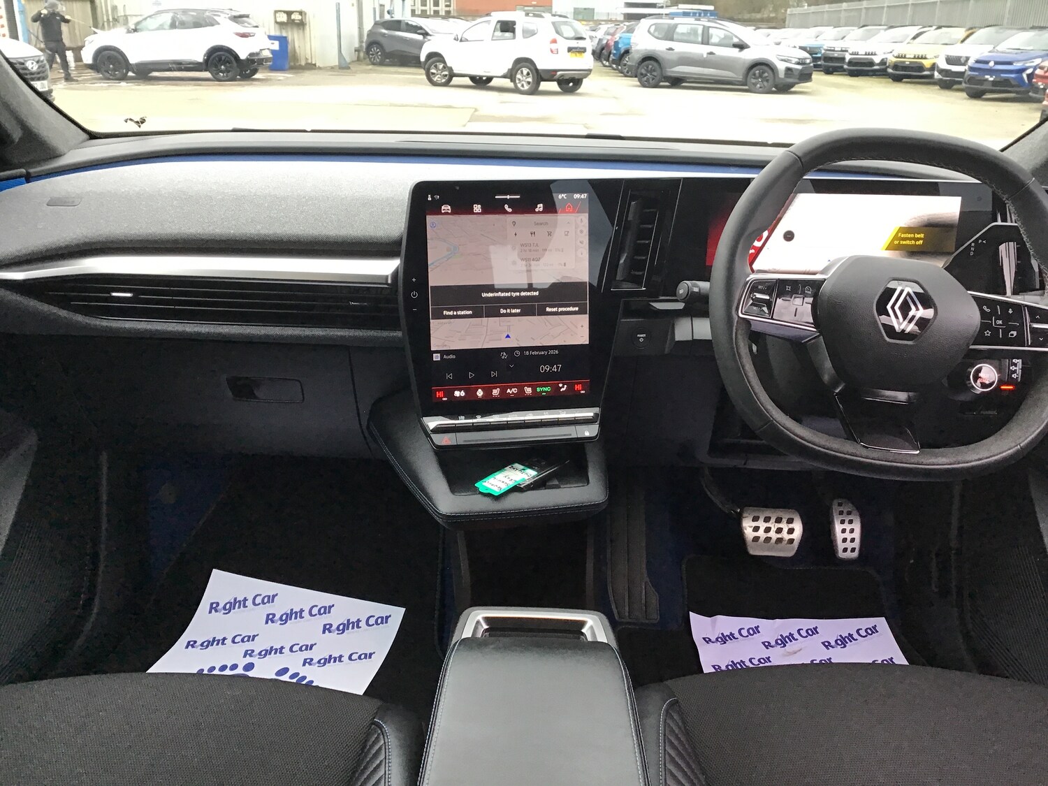 Used Renault Scenic E-Tech 2024 for sale - 77600476: Photo 8