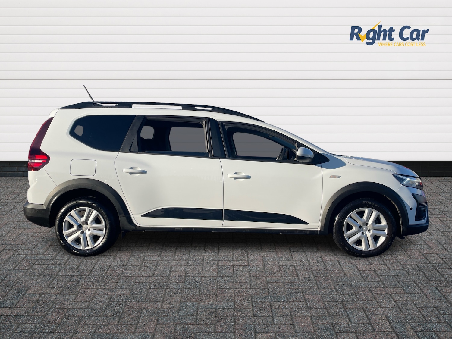 Used Dacia Jogger 2023 for sale - 76661126: Photo 4