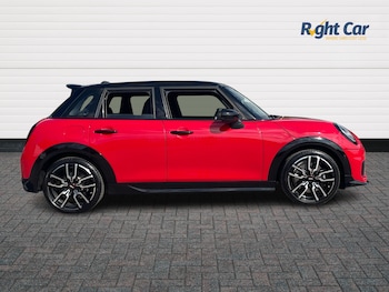 Used MINI Cooper 2024 for sale - 75353360: Photo