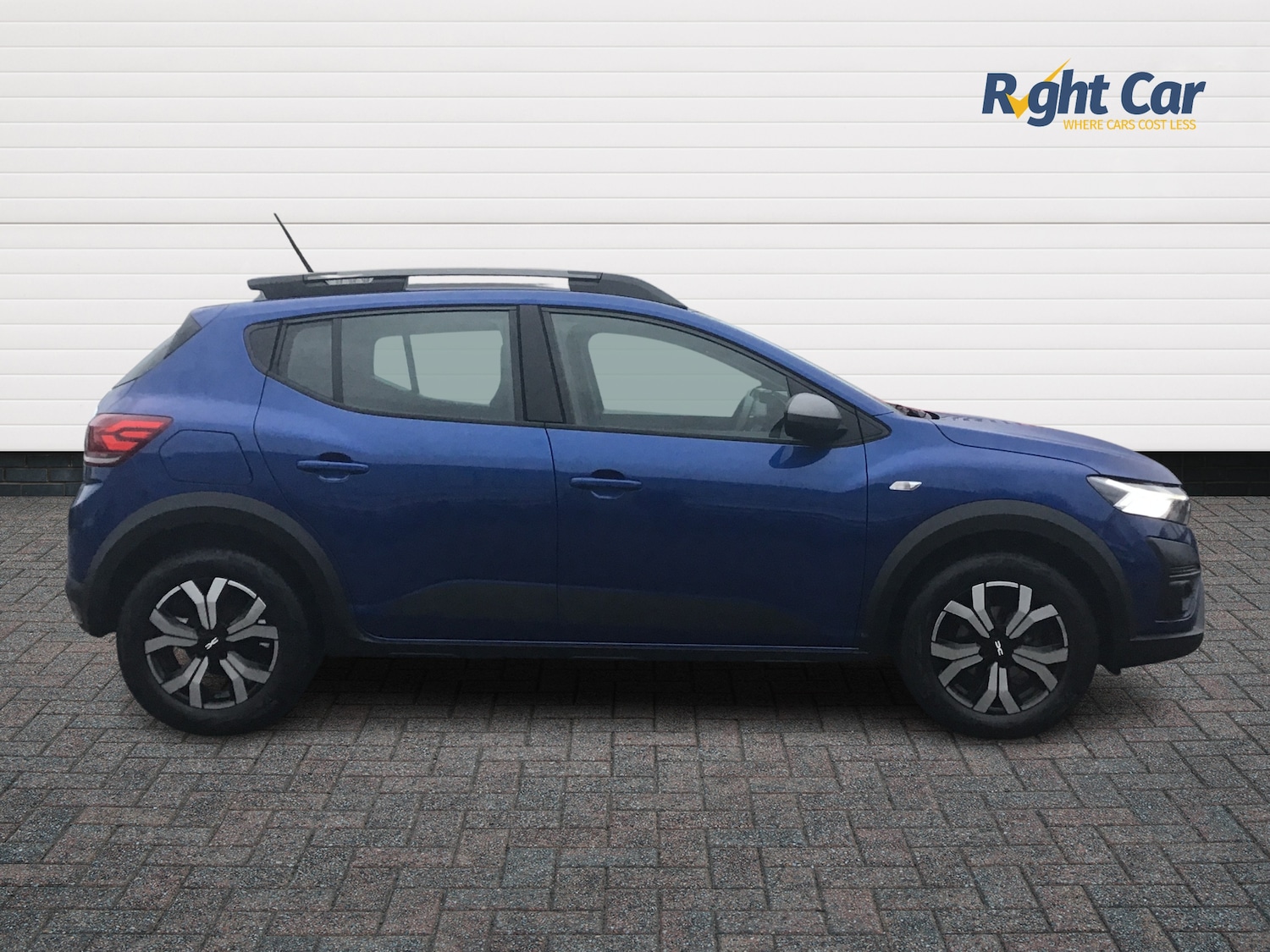 Used Dacia Sandero Stepway 2023 for sale - 77698315: Photo 4