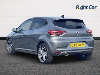 Used Renault Clio 2023 for sale - 79768992: Photo