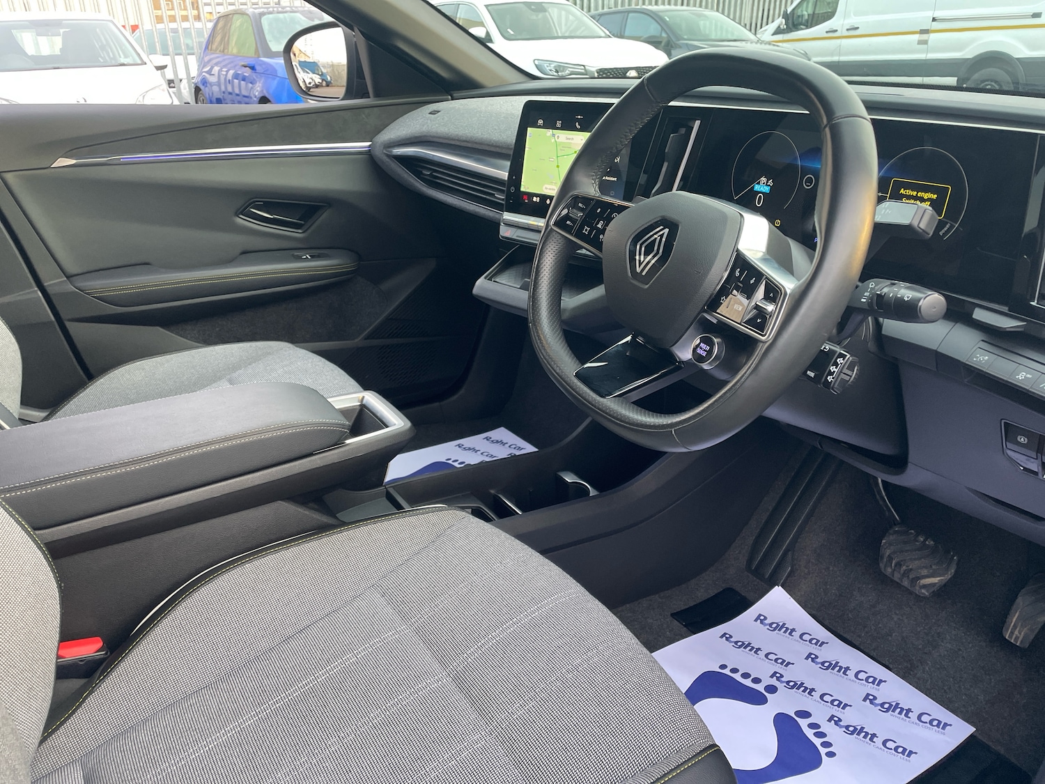 Used Renault Megane E Tech 2022 for sale - 77205780: Photo 6