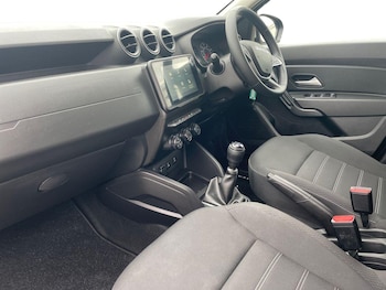 Used Dacia Duster 2024 for sale - 79294044: Photo