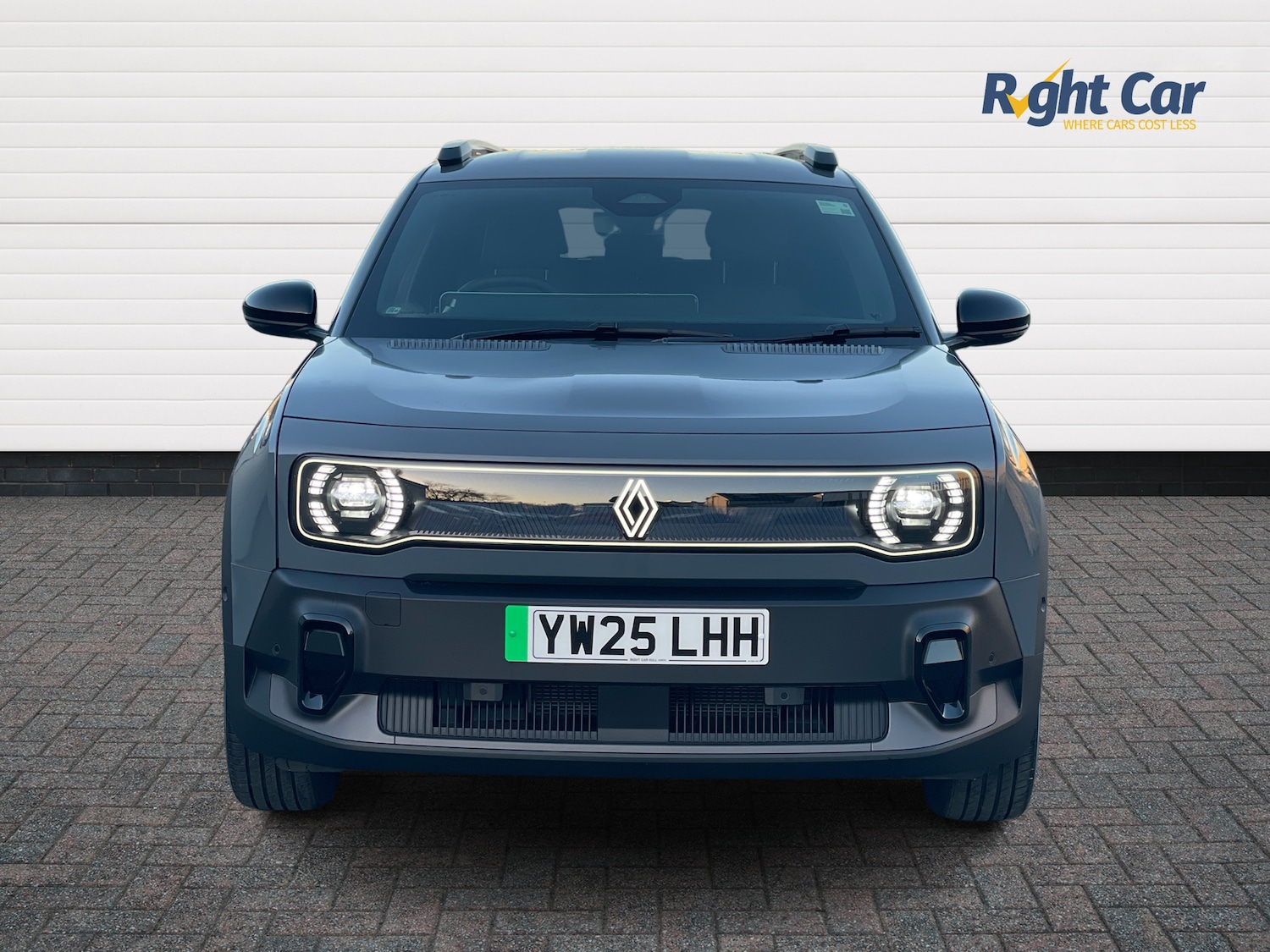 Used Renault 4 2025 for sale - 76842211: Photo 7