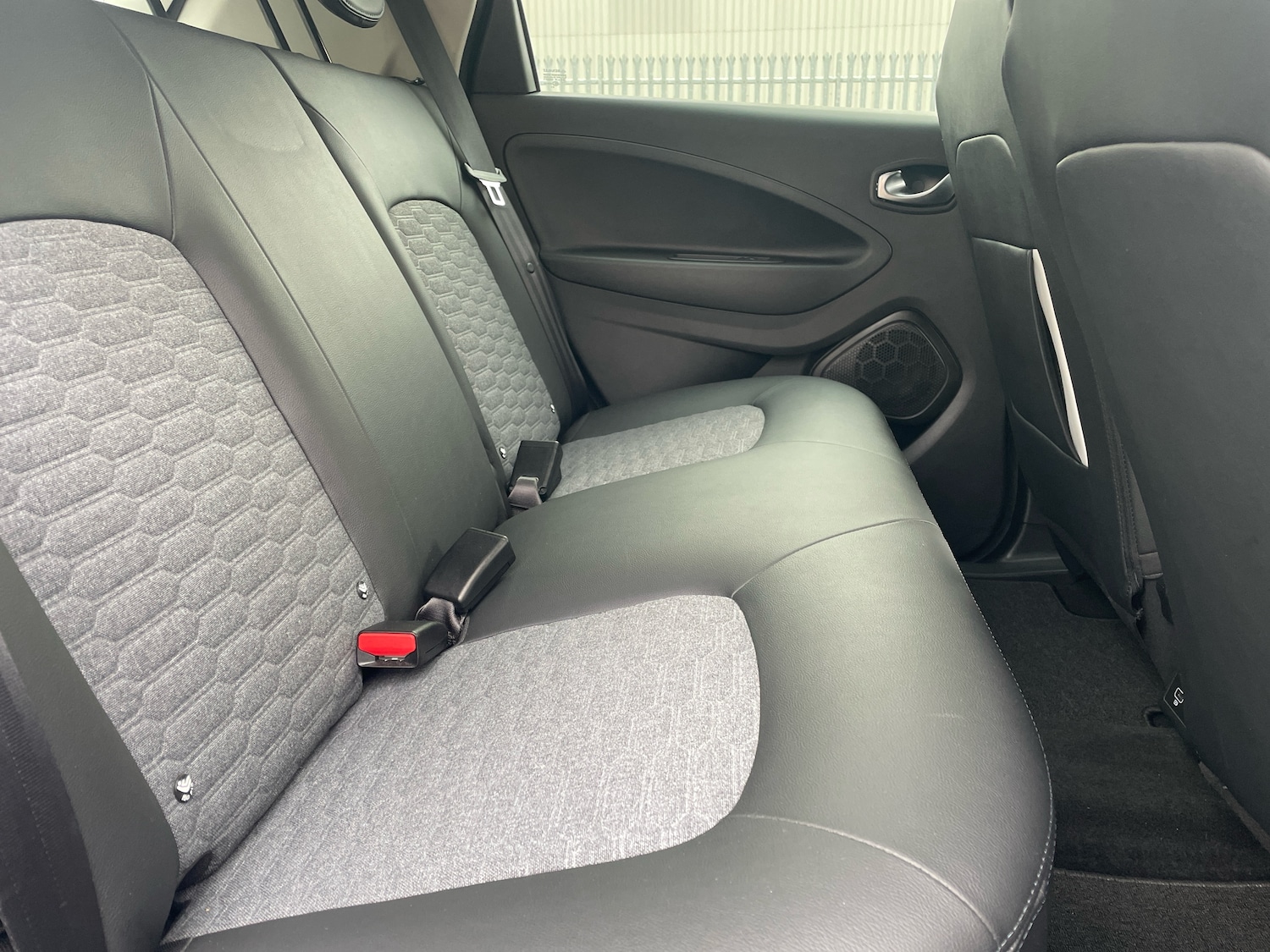 Used Renault Zoe 2021 for sale - 76514589: Photo 10