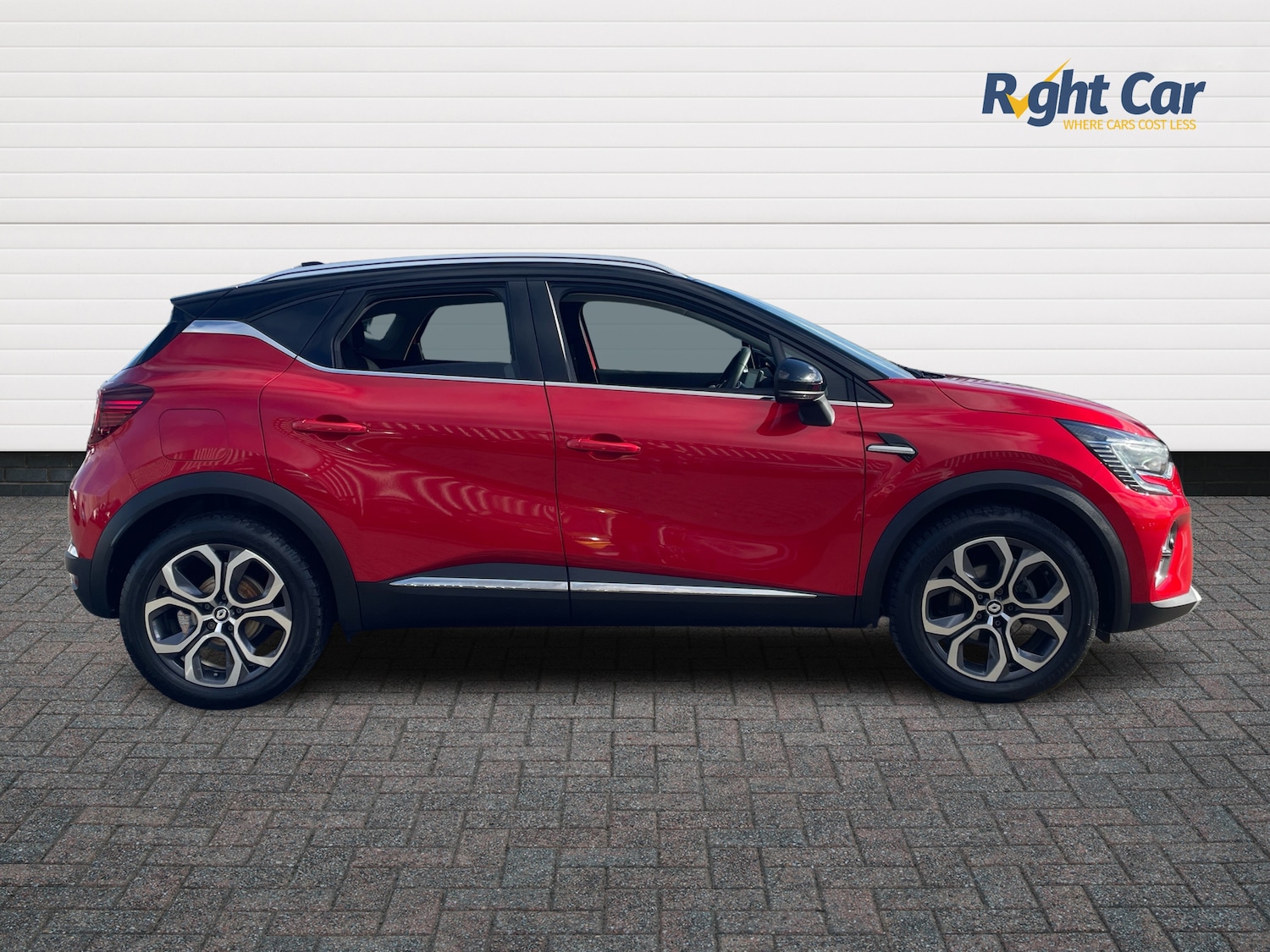 Used Renault Captur 2024 for sale - 77576527: Photo 4