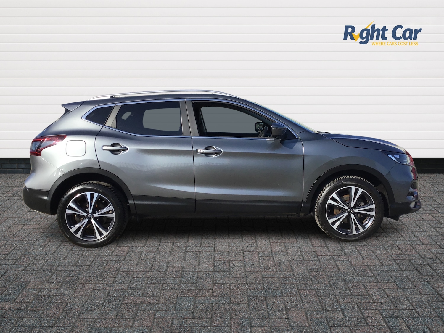 Used Nissan Qashqai 2020 for sale - 77942181: Photo 4