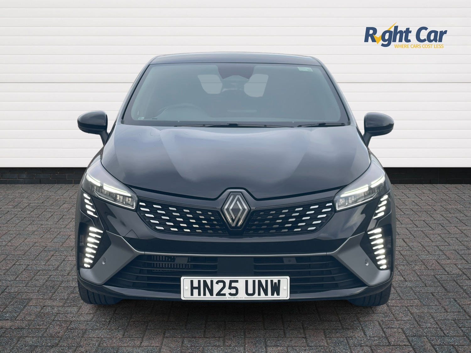 Used Renault Clio 2025 for sale - 76915120: Photo 7