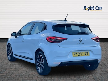 Used Renault Clio 2023 for sale - 76044731: Photo 3