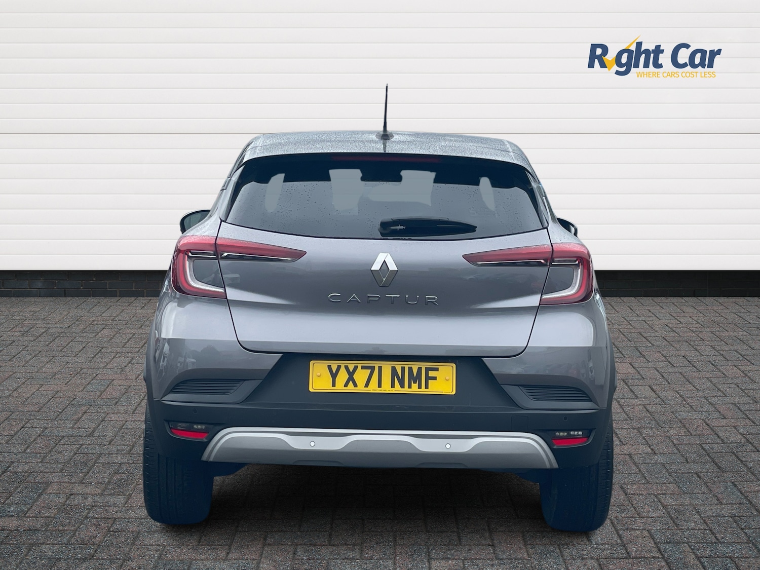 Used Renault Captur 2021 for sale - 75993131: Photo 12