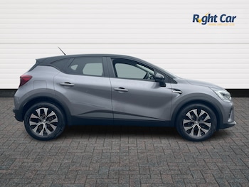 Used Renault Captur 2021 for sale - 75993131: Photo 4