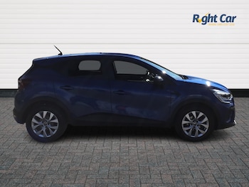 Used Renault Captur 2021 for sale - 79257024: Photo