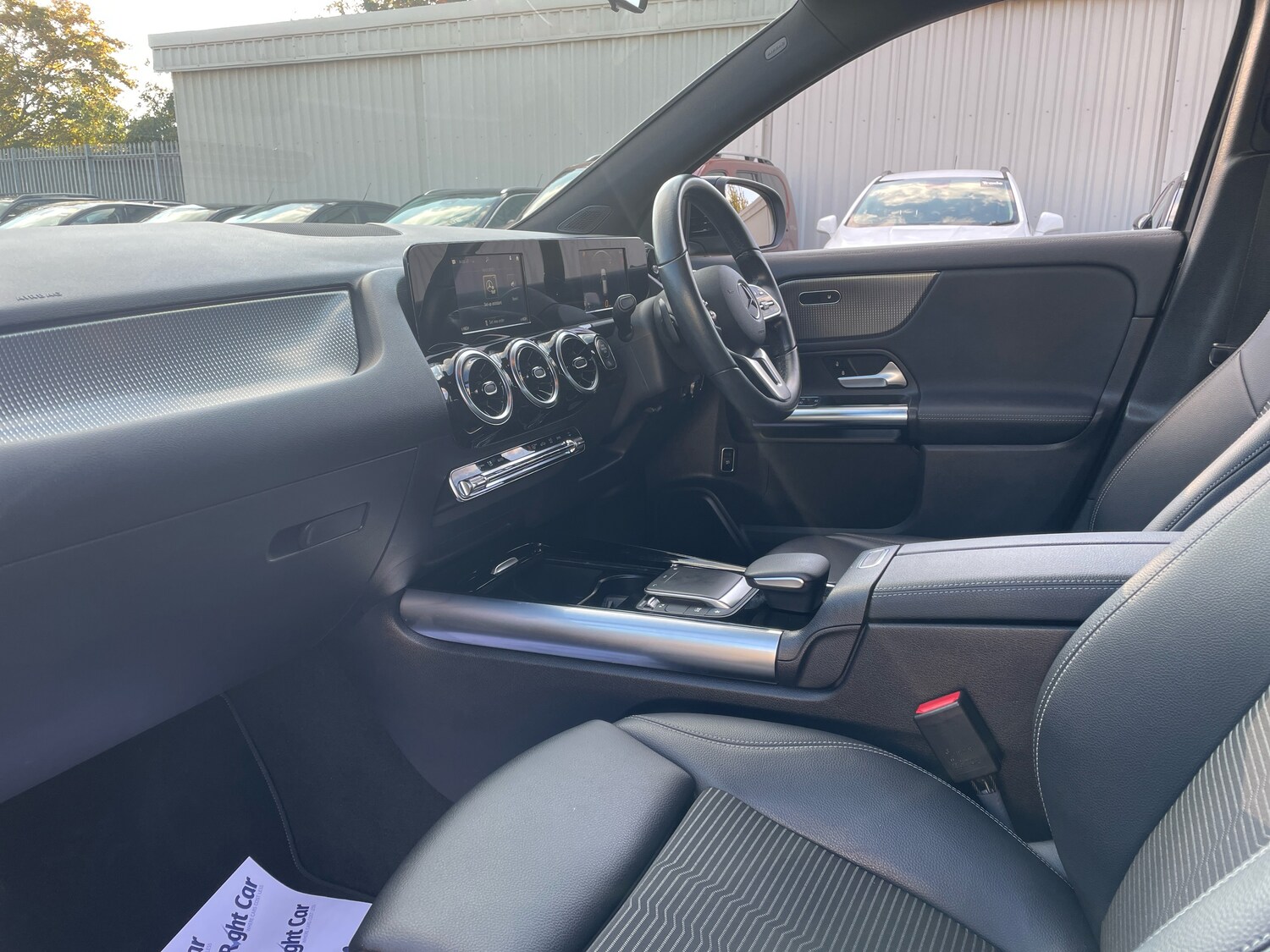 Used Mercedes-Benz GLA 2021 for sale - 76125165: Photo 2