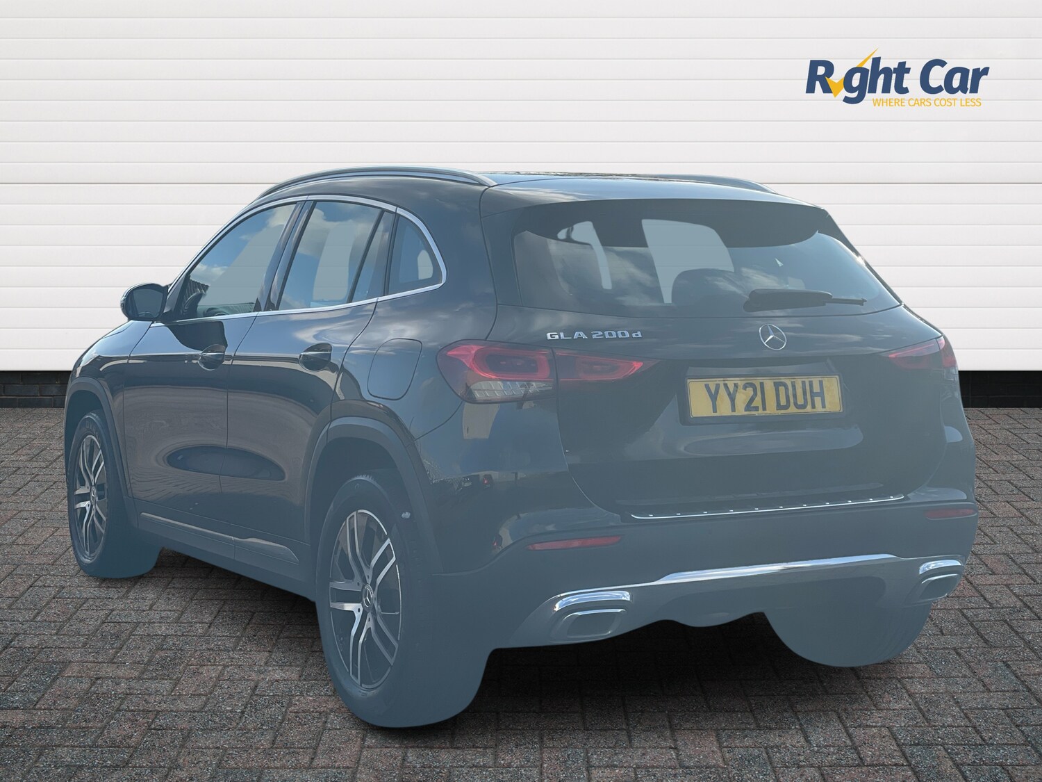 Used Mercedes-Benz GLA 2021 for sale - 76125165: Photo 3