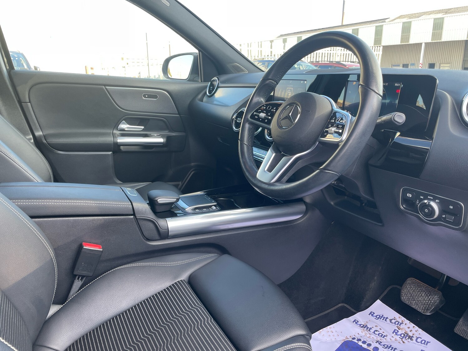 Used Mercedes-Benz GLA 2021 for sale - 76125165: Photo 6