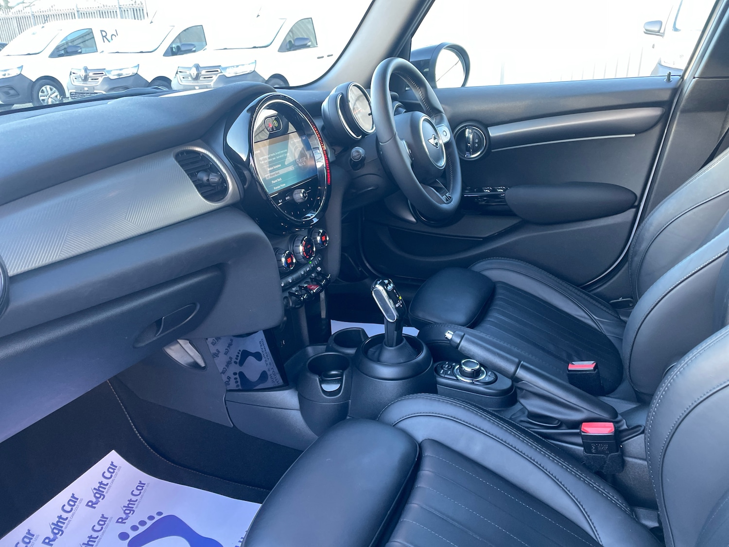 Used MINI Hatch 2022 for sale - 77111694: Photo 2