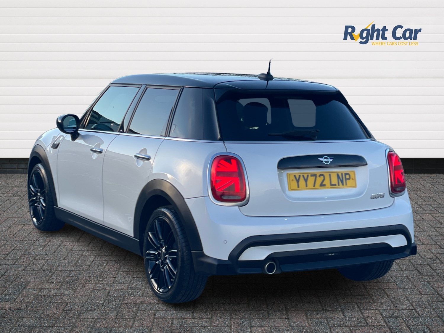 Used MINI Hatch 2022 for sale - 77111694: Photo 3