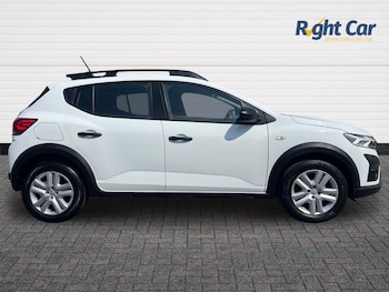 Used Dacia Sandero Stepway 2024 for sale - 79376005: Photo