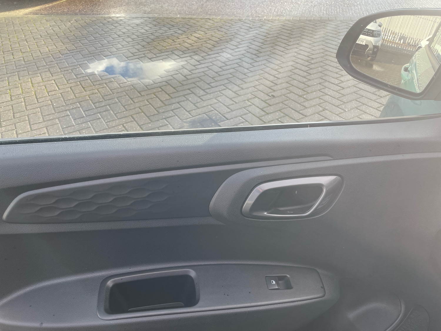 Used Hyundai i10 2024 for sale - 76691630: Photo 11