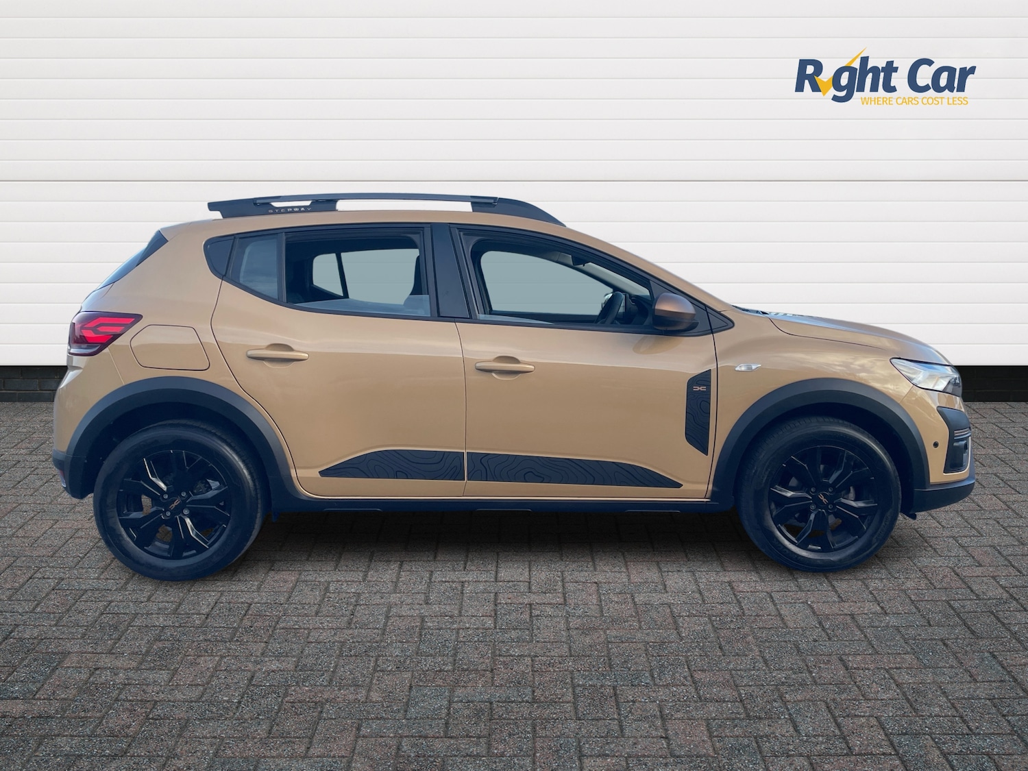 Used Dacia Sandero Stepway 2025 for sale - 76373068: Photo 4
