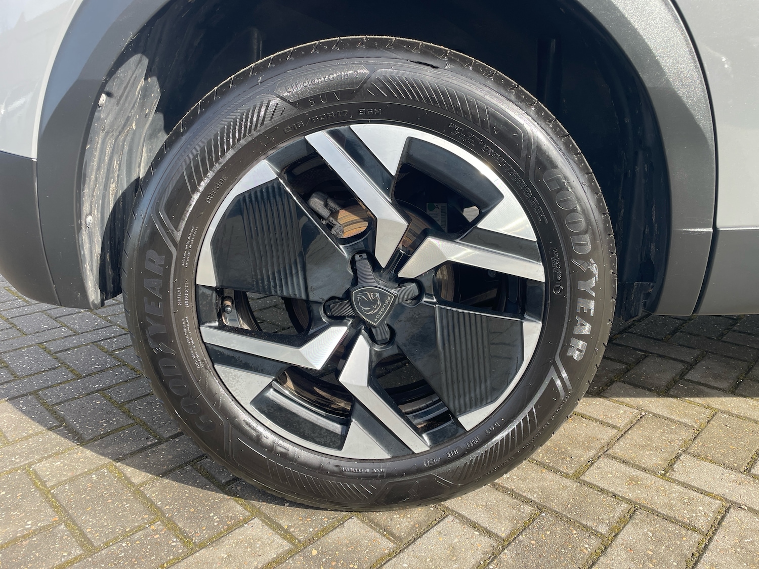 Used Peugeot 2008 2024 for sale - 78049852: Photo 5