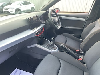 Used SEAT Arona 2023 for sale - 77360636: Photo