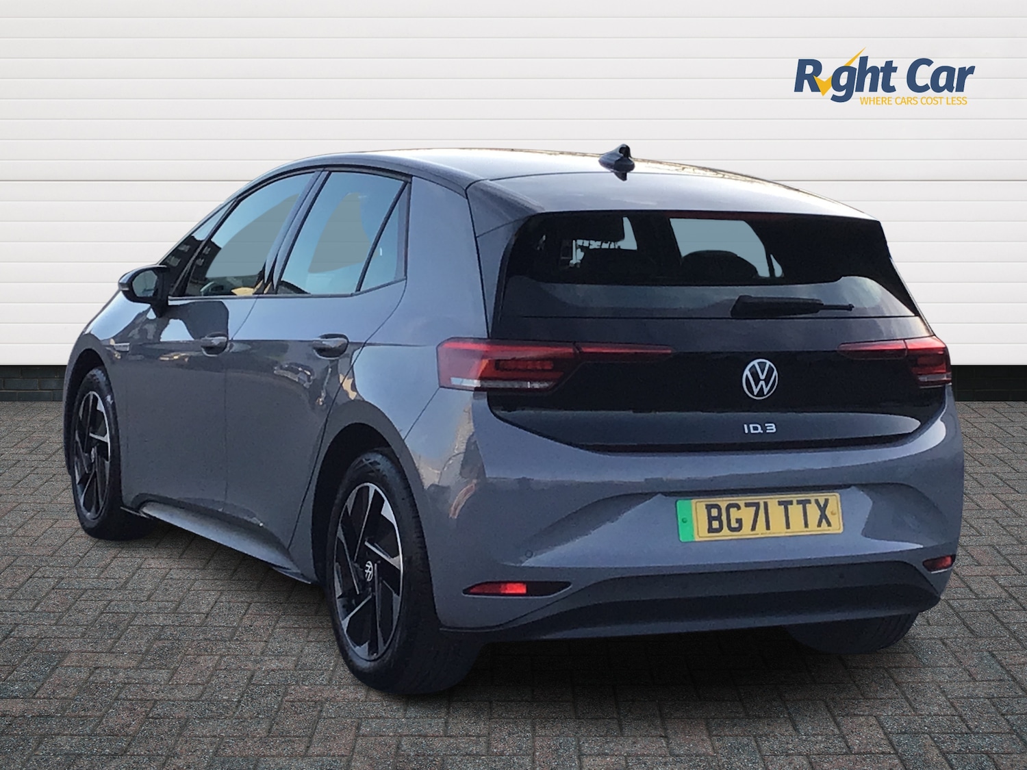 Used Volkswagen ID.3 2021 for sale - 77740136: Photo 3