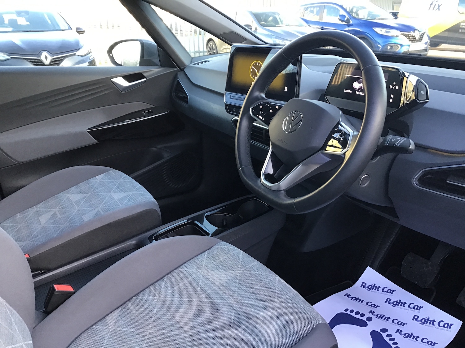 Used Volkswagen ID.3 2021 for sale - 77740136: Photo 6