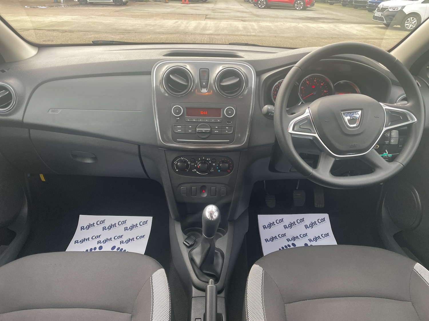 Used Dacia Sandero Stepway 2020 for sale - 76915121: Photo 8