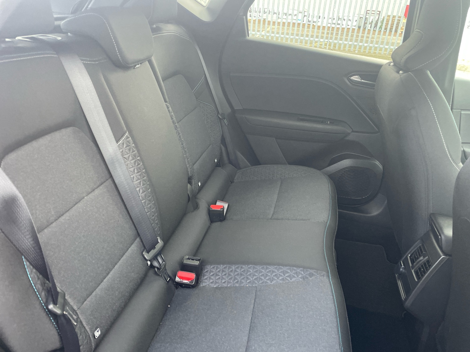 Used Renault Captur 2025 for sale - 76474735: Photo 10