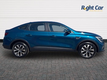 Used Renault Arkana 2023 for sale - 79293945: Photo
